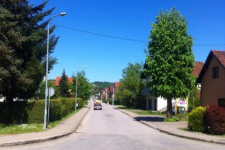 Majdanpečka ili priča o svecima, kafanama, herojima i pokojnicima