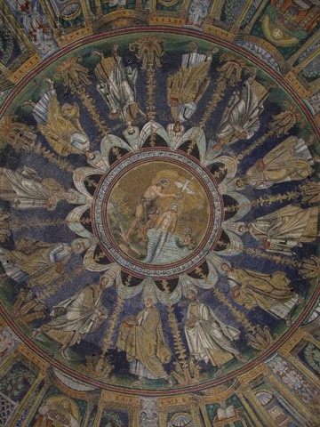 Ravenna_krstionica2