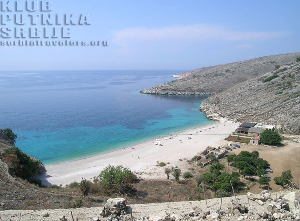 Albanija
