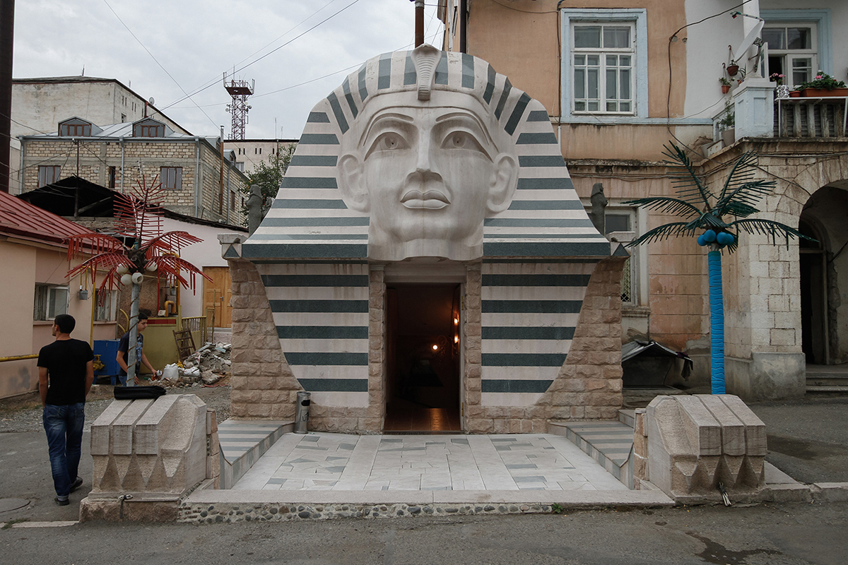 stepanakert sphinx cafe