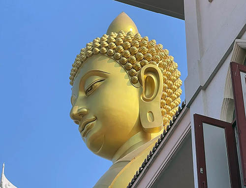 Zdravo, mama, dobro sam u Bangkoku