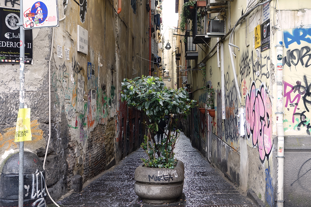 napoli street
