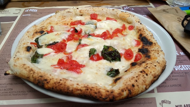 pizza napoli