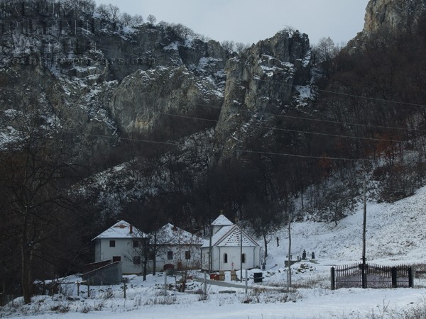 manastir Vratna