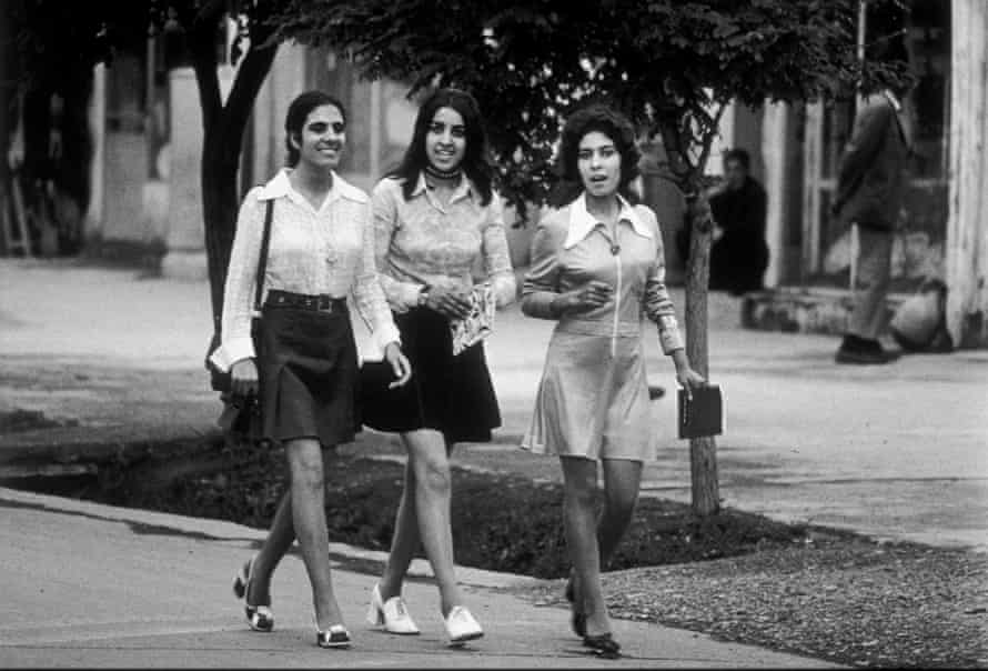 1972